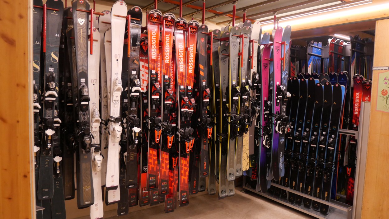 Magasin de location et vente de ski à Morzine. Bergerski